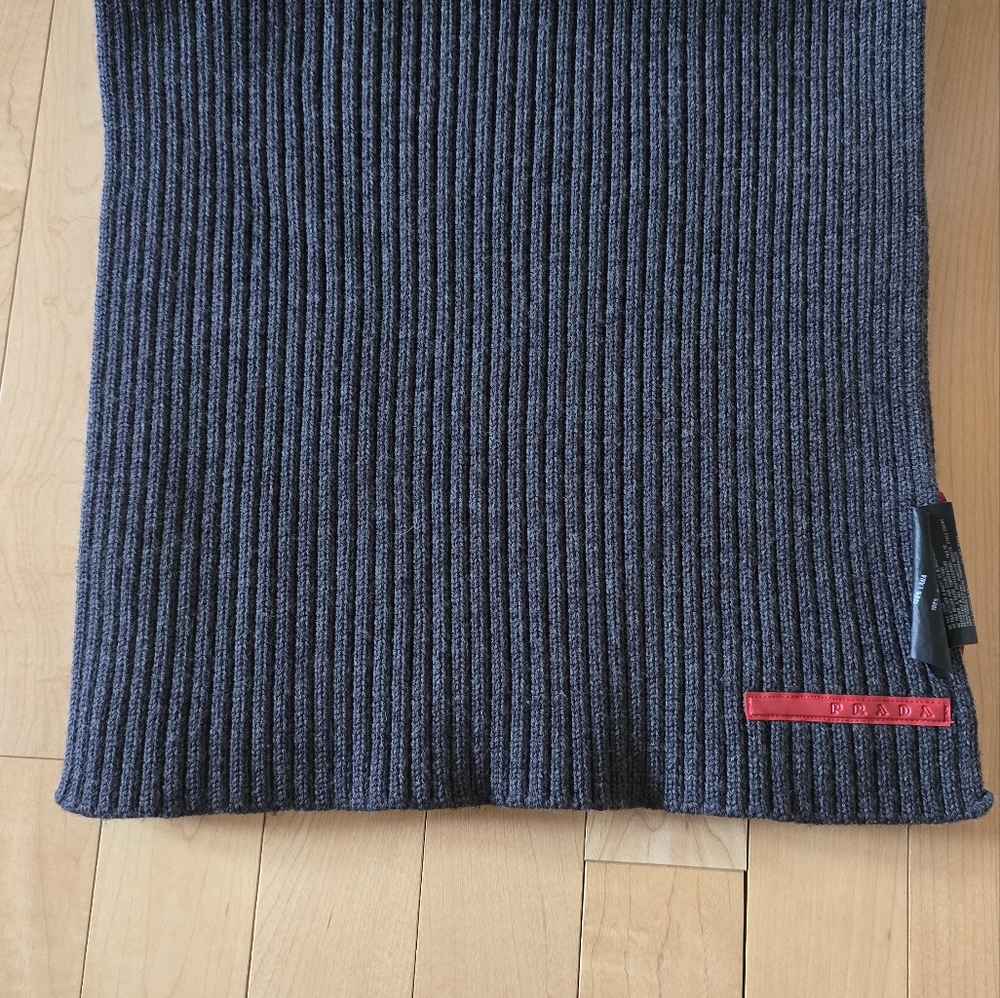 Prada unisex 100% wool scarf